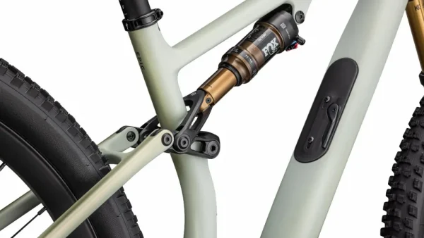 Epic 8 EVO Pro<Specialized Fashion