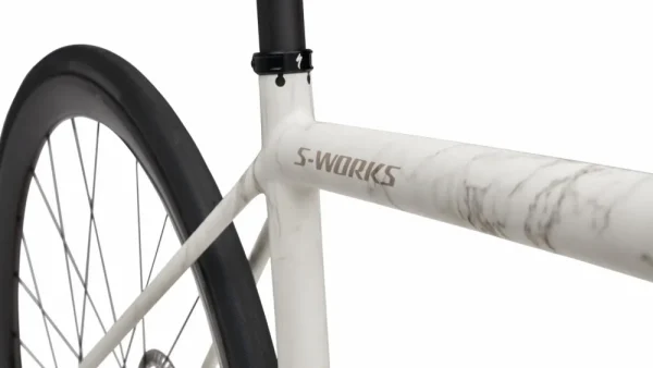 S-Works Aethos – Campagnolo LTD<Specialized Hot
