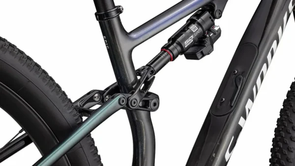 S-Works Epic 8<Specialized Outlet