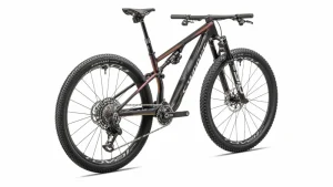 S-Works Epic 8<Specialized Outlet