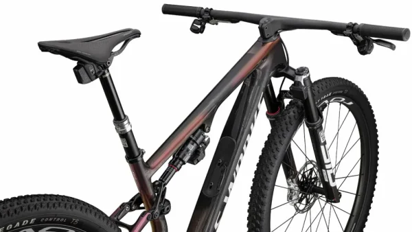 S-Works Epic 8<Specialized Outlet