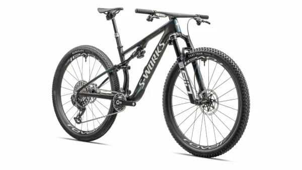 S-Works Epic 8<Specialized Outlet