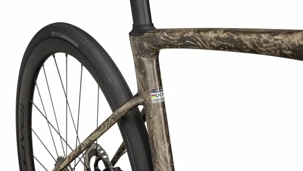 S-Works Roubaix SL8 Di2<Specialized Fashion