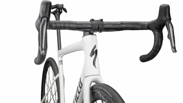 Tarmac SL8 Expert - Ultegra Di2<Specialized Online
