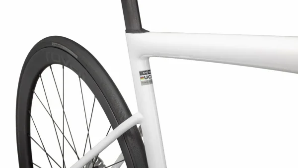 Tarmac SL8 Expert - Ultegra Di2<Specialized Online