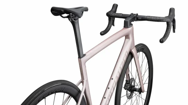 Tarmac SL8 Expert - Ultegra Di2<Specialized Online