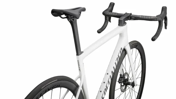 Tarmac SL8 Expert - Ultegra Di2<Specialized Online