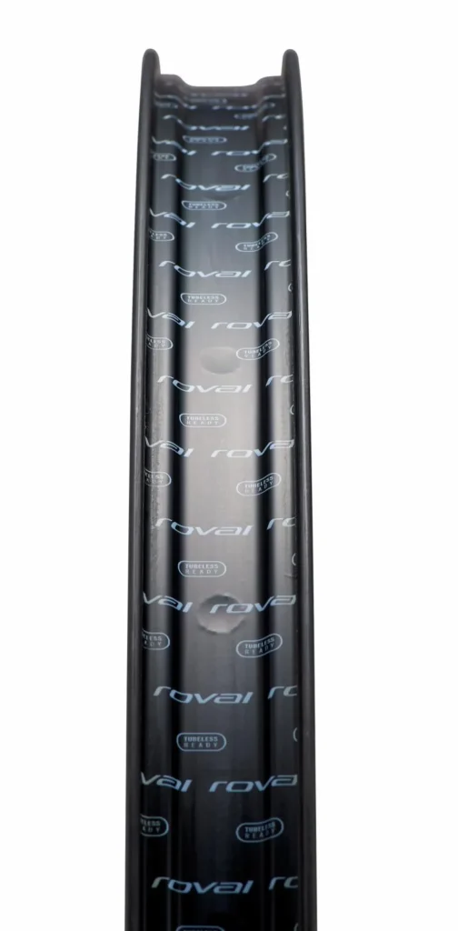 Traverse SL 27.5 6 Bolt - Front<Specialized Sale
