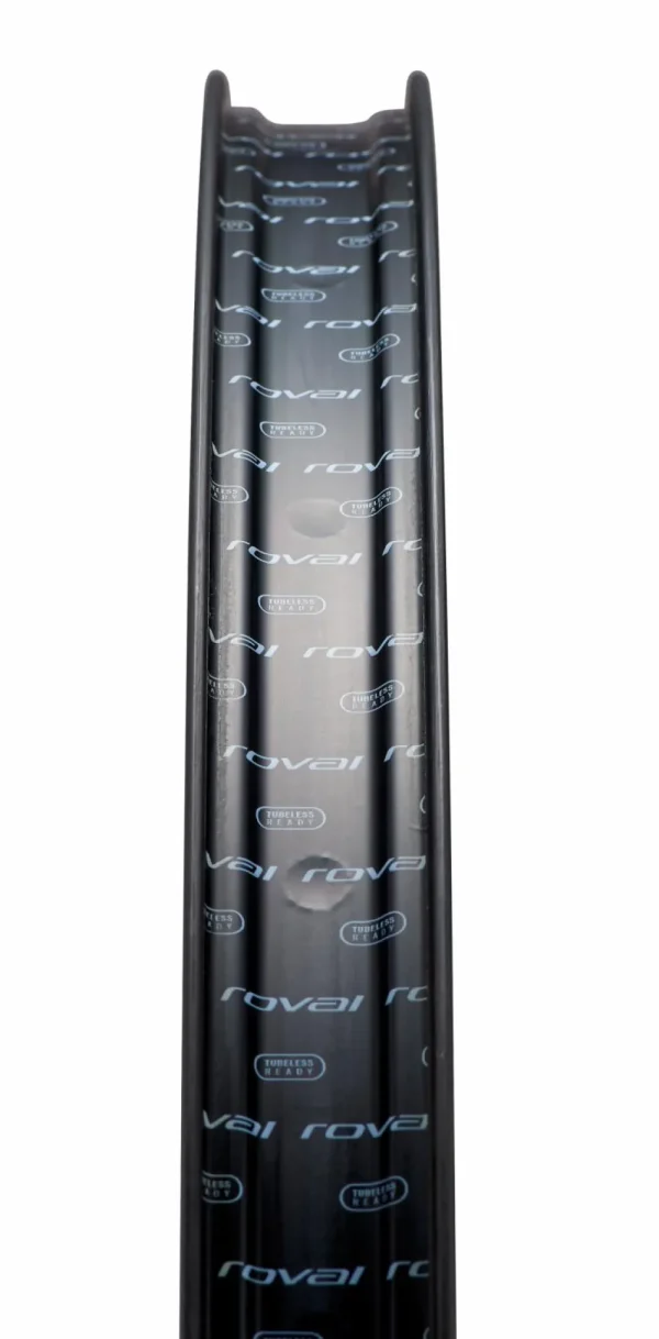 Traverse SL 27.5 6 Bolt - Front<Specialized Sale